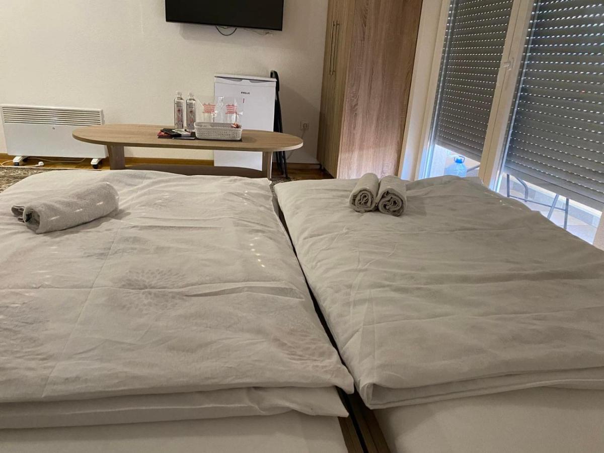 Apartmani Hadzic Zivinice Kültér fotó