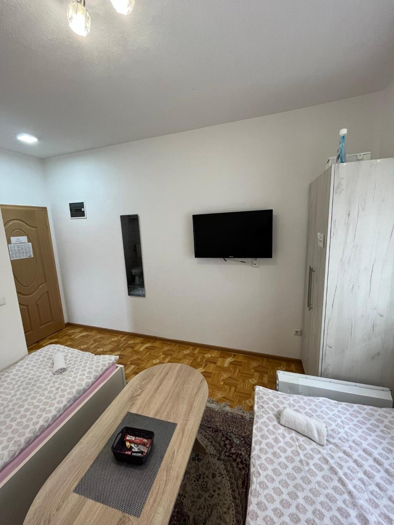 Apartmani Hadzic Zivinice Kültér fotó