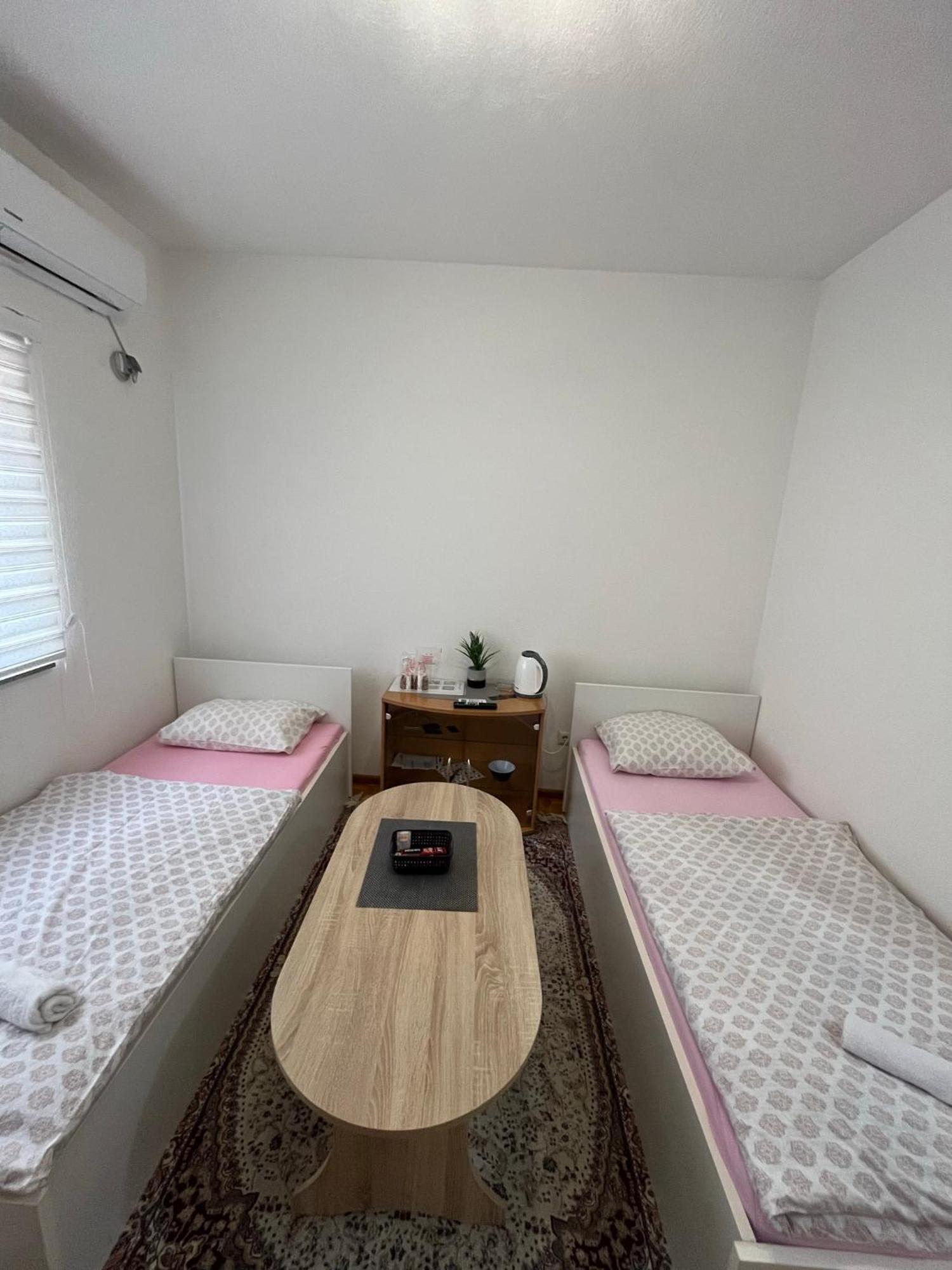 Apartmani Hadzic Zivinice Kültér fotó