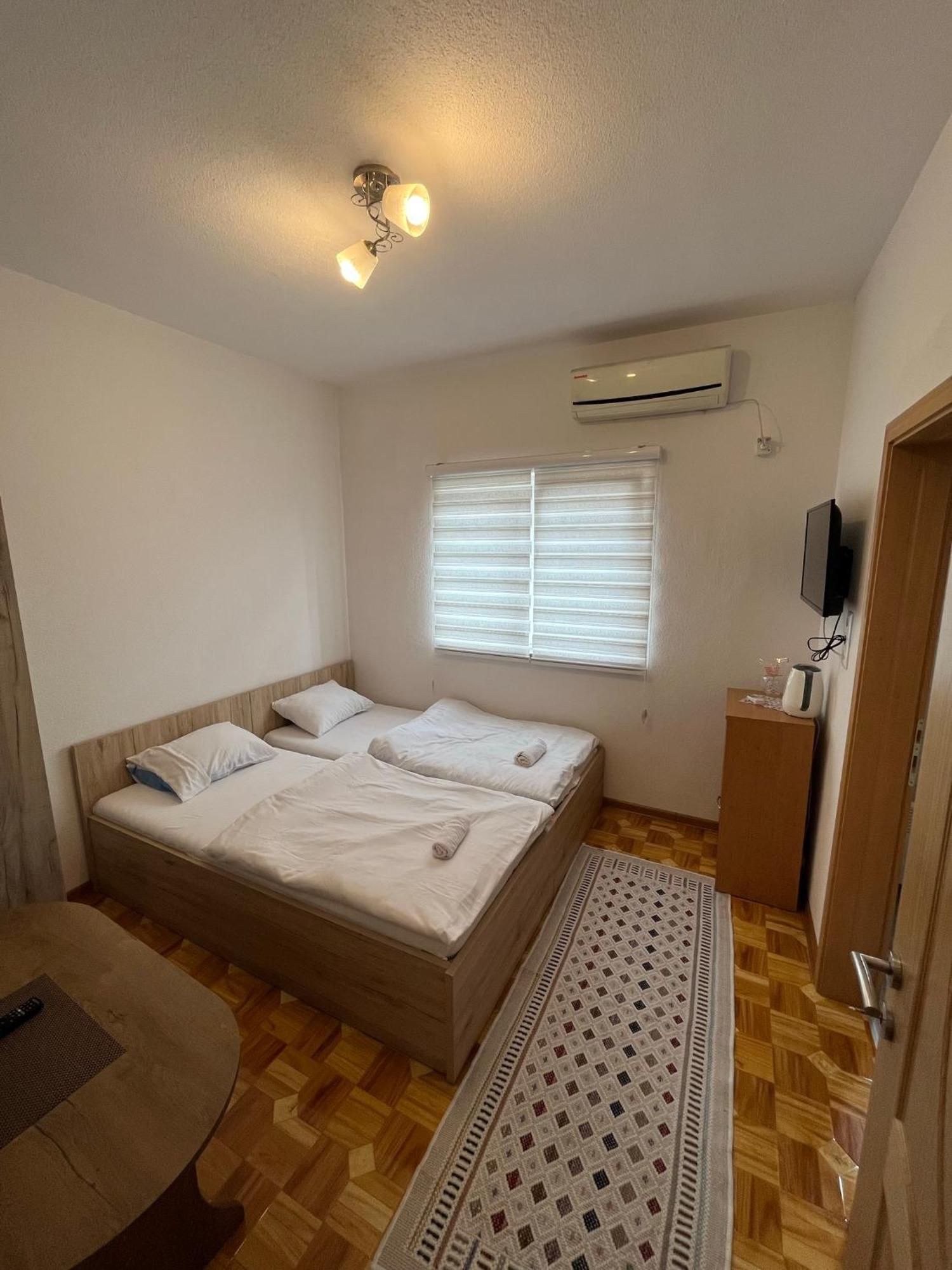 Apartmani Hadzic Zivinice Kültér fotó