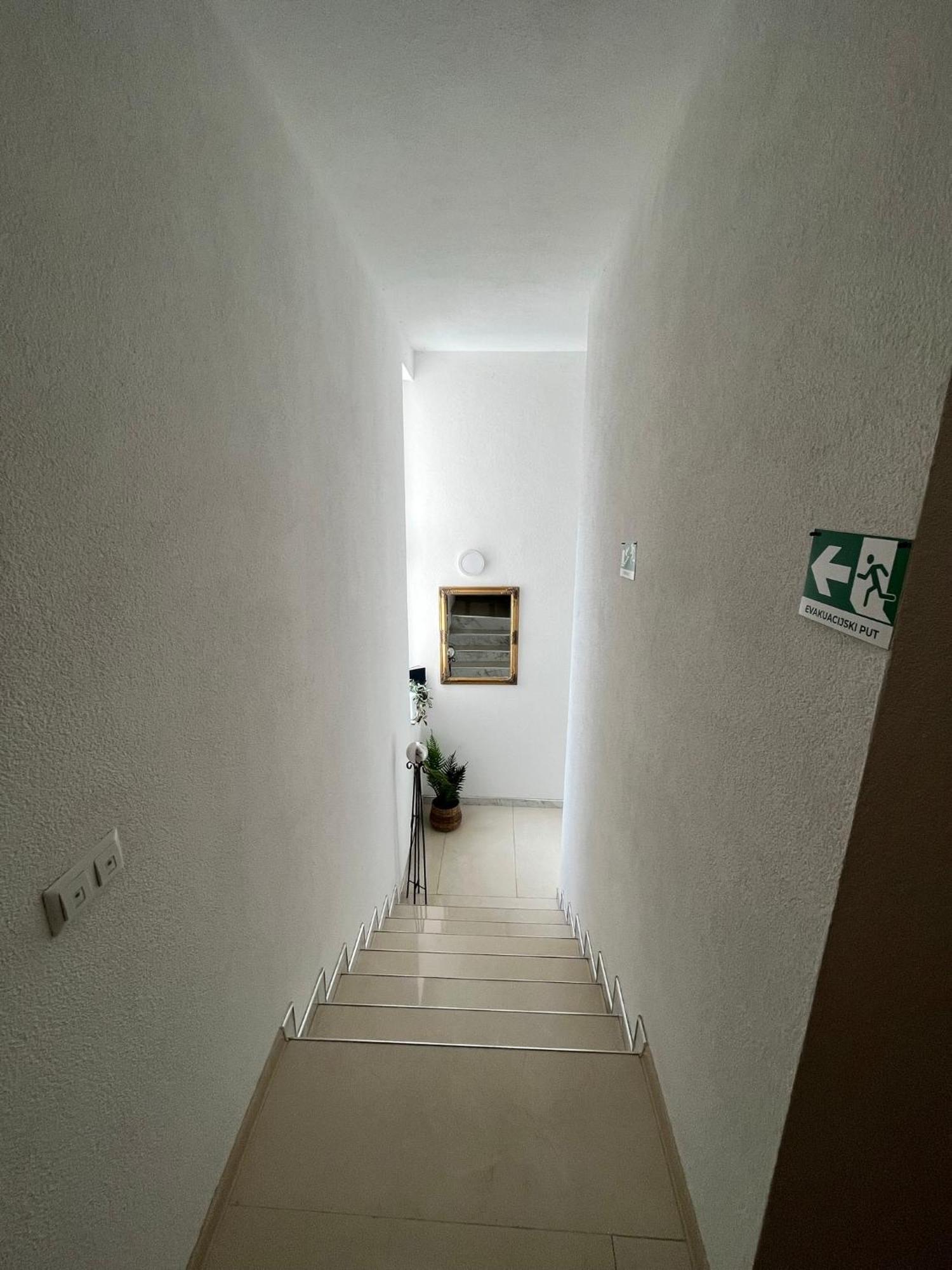 Apartmani Hadzic Zivinice Kültér fotó